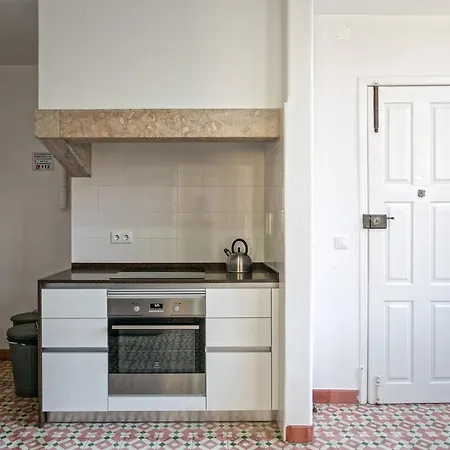 Out & Apartmán *