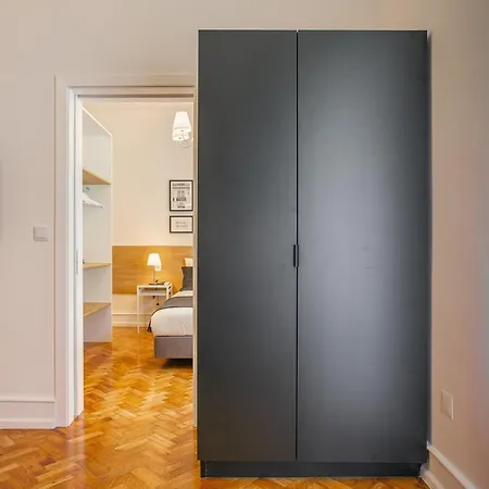 Apartmán Out & *