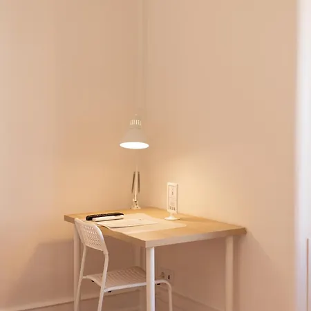 Home Out Rooms & Apartments * Lisboa