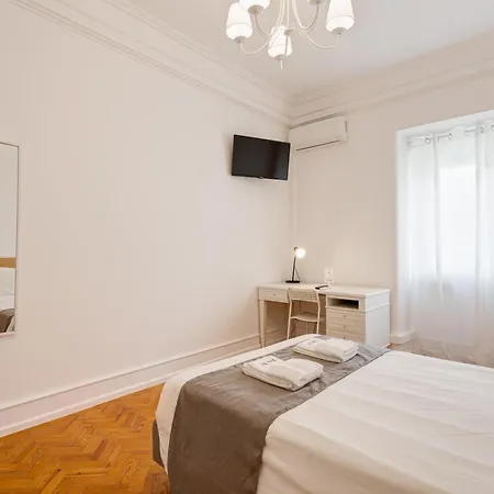 Home Out Rooms & Apartments * Lisboa