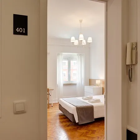 Out & Apartmán *