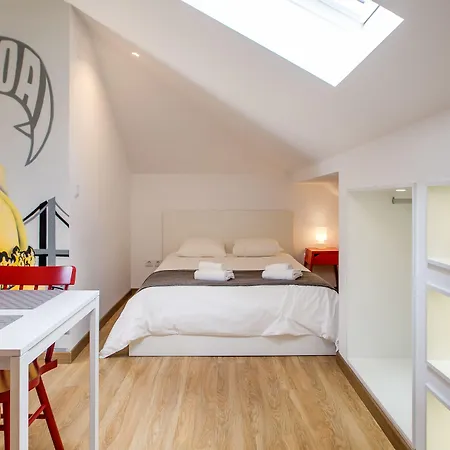Out & Appartement