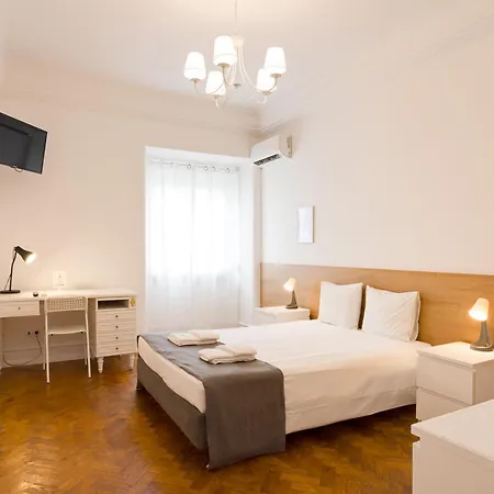 Apartment Home Out Rooms & Apartments