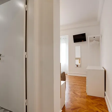 Apartment Home Out Rooms & Apartments Lisbon